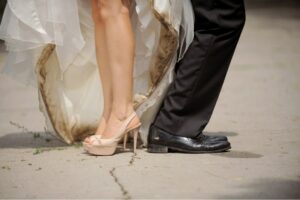 ウェディングドレスの汚れのイメージ